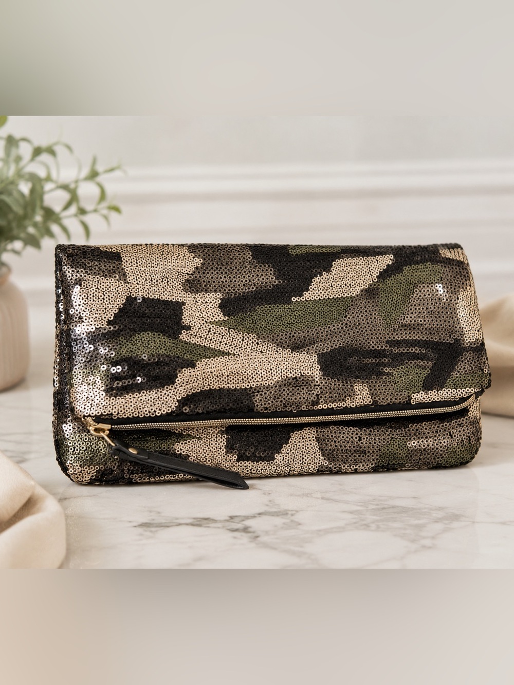 Stella & Dot Sequin Camouflage Fold Over Clutch Handbag‎